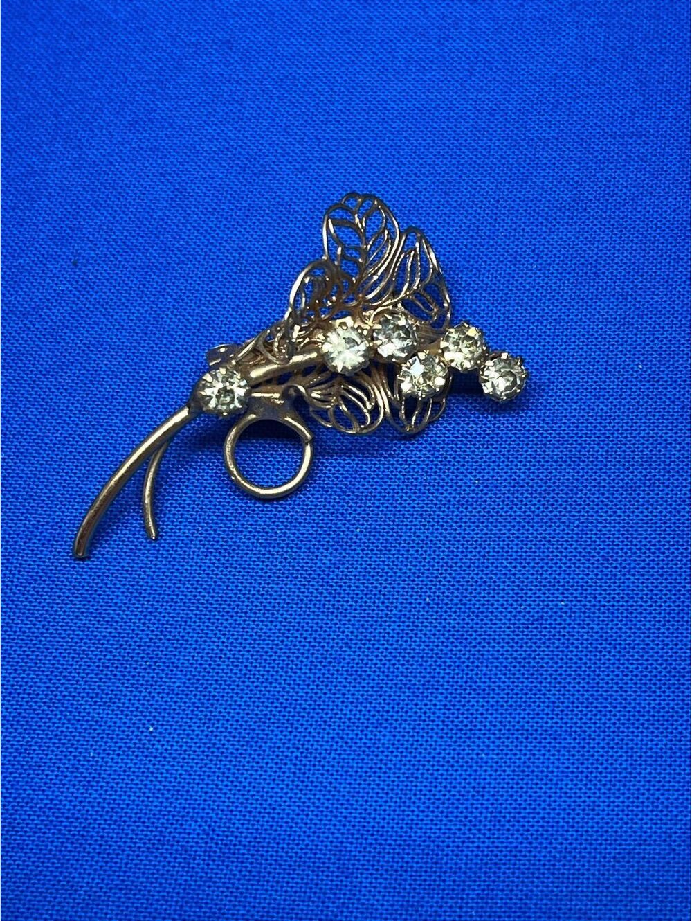 #55 Vintage Van Dell Brooch Floral Spray Bouquet Filigree Leaves